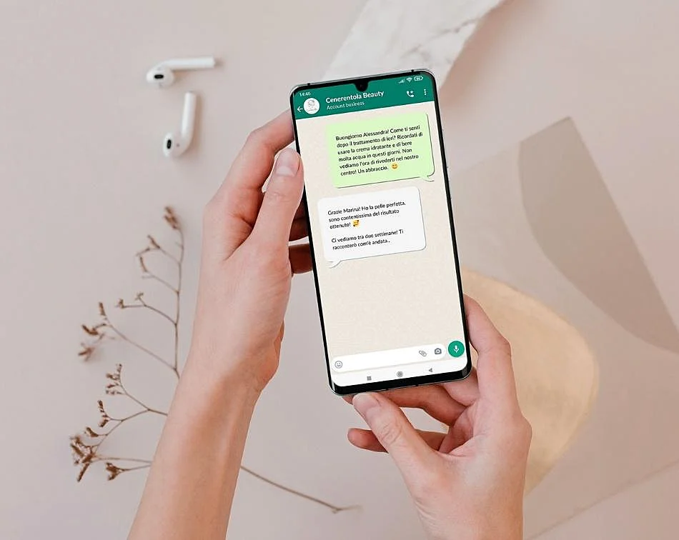 Novità: invia messaggi WhatsApp ai tuoi clienti con FLOWww!